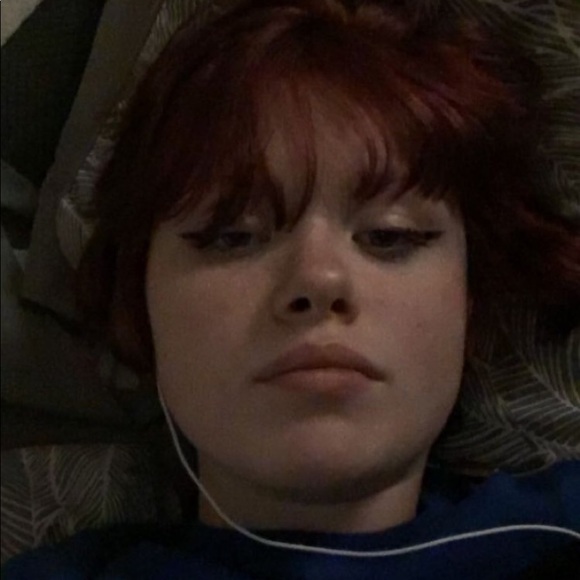 Meet your Posher, Myrissa - Picture 1 of 1